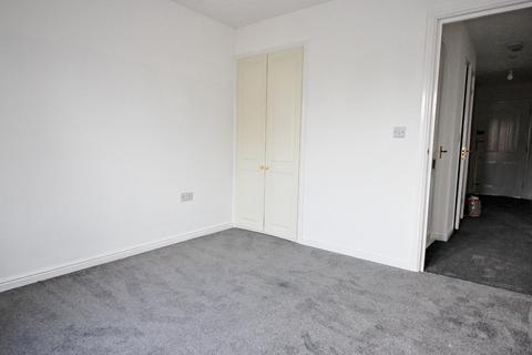 2 bedroom flat to rent, Redbourne Drive, Thamesmead