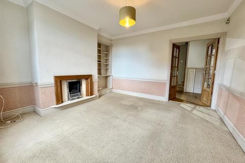 208 Darton Lane, Mapplewell, Barnsley, S75 6AJ