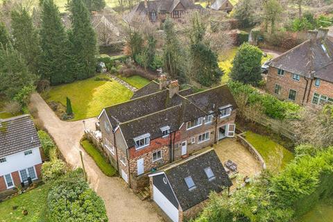 5 bedroom detached house for sale, Martinsend Lane, Great Missenden, Buckinghamshire, HP16 9HS