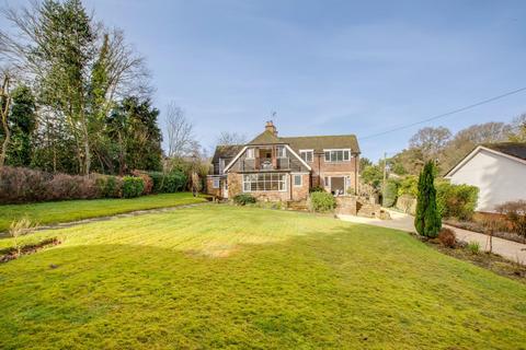 5 bedroom detached house for sale, Martinsend Lane, Great Missenden, Buckinghamshire, HP16 9HS