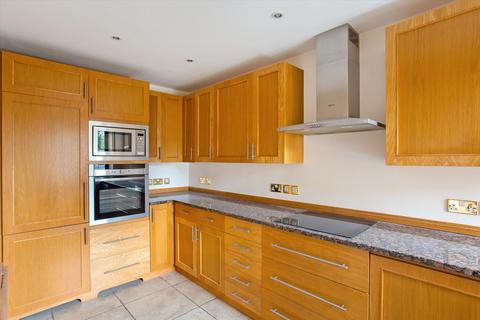 2 bedroom retirement property for sale, Evesham Road, Stow on the Wold, Cheltenham, Gloucestershire, GL54