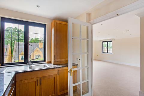 2 bedroom retirement property for sale, Evesham Road, Stow on the Wold, Cheltenham, Gloucestershire, GL54