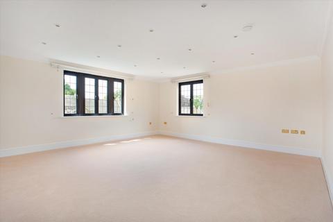 2 bedroom retirement property for sale, Evesham Road, Stow on the Wold, Cheltenham, Gloucestershire, GL54