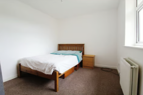 1 bedroom in a house share to rent, Guildford Road, Colchester CO1