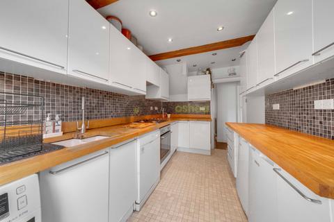 150 Godstone Road, Purley, CR8 2DF