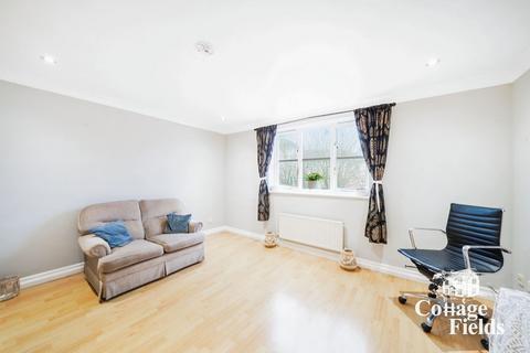 3 bedroom terraced house for sale, Colgate Place, Enfield, EN3