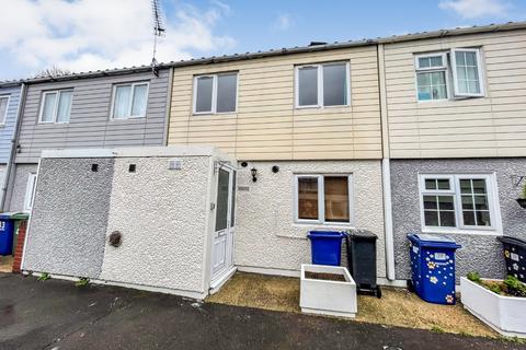 41 Viola Close, South Ockendon, RM15 6JF