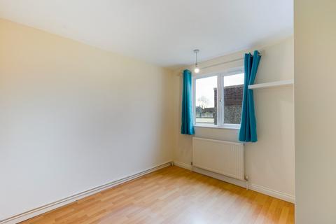 41 Viola Close, South Ockendon, RM15 6JF