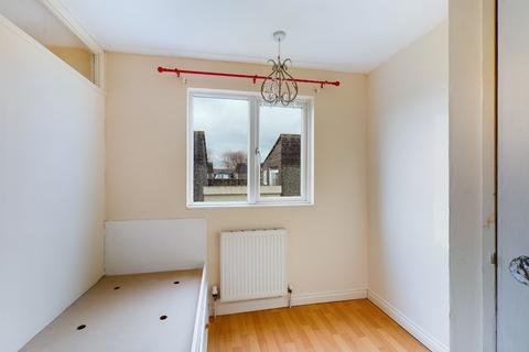 41 Viola Close, South Ockendon, RM15 6JF