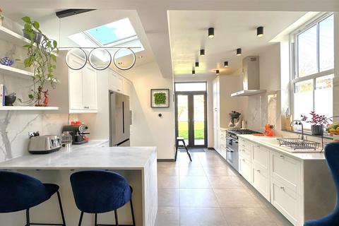 51 Ashmore Road, Birmingham, B30 2HB