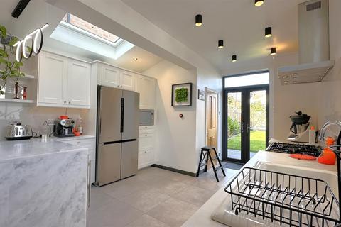 51 Ashmore Road, Birmingham, B30 2HB