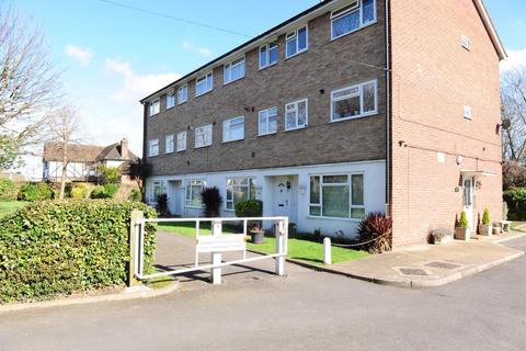 2 bedroom flat to rent, Fulwood Close, Hayes UB3