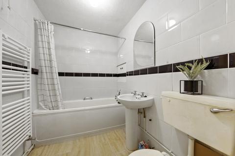 1 bedroom flat for sale, Joules House, Christchurch Avenue, Kilburn, NW6