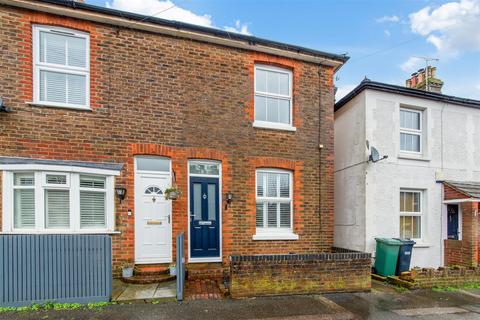 7 Albert Road, Merstham, Redhill, RH1 3LU