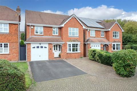 4 bedroom detached house for sale, Phoenix Drive, Wateringbury, Maidstone, ME18