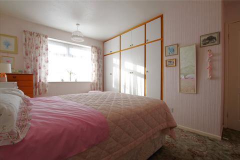 6 Charterfield, Bilton, Hull, HU11 4BY