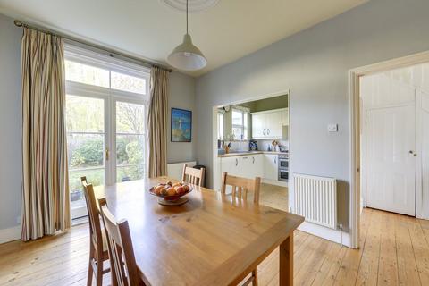 4 bedroom terraced house for sale, Thornwood Road, Hither Green, London, SE13