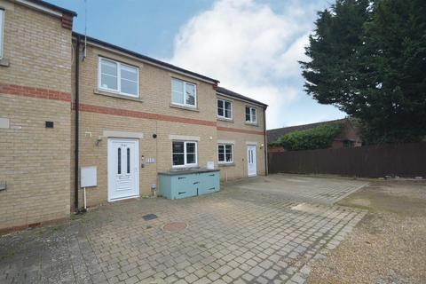 3 bedroom terraced house for sale, Wisbech Road, Littleport CB6