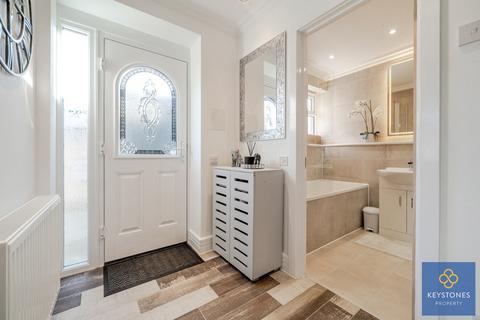 38 Playfield Avenue, Romford, RM5 3LB