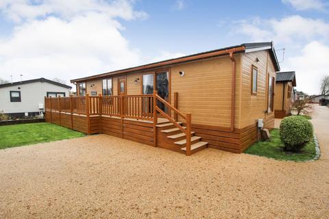 undefined, Lodge 13 - Chertsey Lane, Staines-upon-Thames