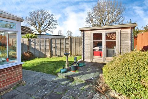 2 bedroom detached bungalow for sale, Vine Close, Sarisbury Green, Southampton