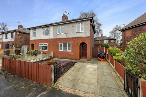 Newlands Avenue, Astley, Tyldesley