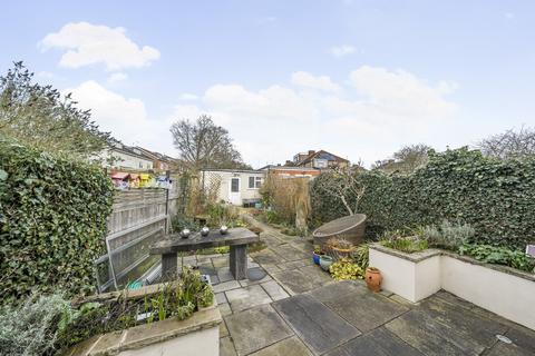 3 bedroom terraced house for sale, Mays Lane, Barnet, EN5