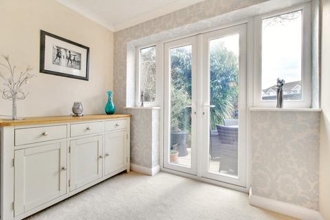 4 bedroom semi-detached house for sale, Anthony Road, Welling DA16