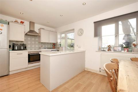 3 bedroom semi-detached house for sale, Denby Drive, Shipley BD17