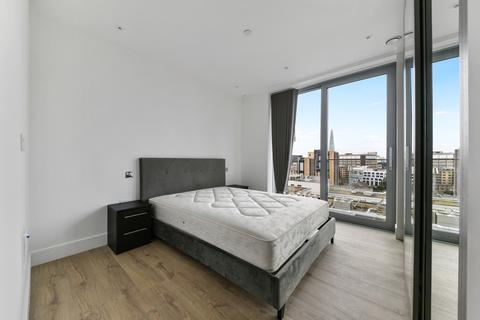 3 bedroom flat to rent, Goodman's Field, Piazza Walk, Aldgate East, London, E1