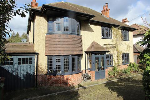 4 bedroom detached house for sale, Lackford Road, Chipstead