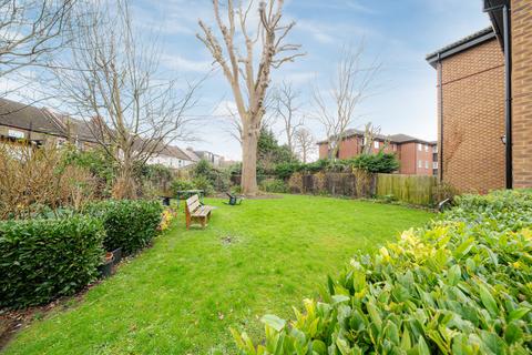 undefined, Chatsworth Place, Mitcham CR4