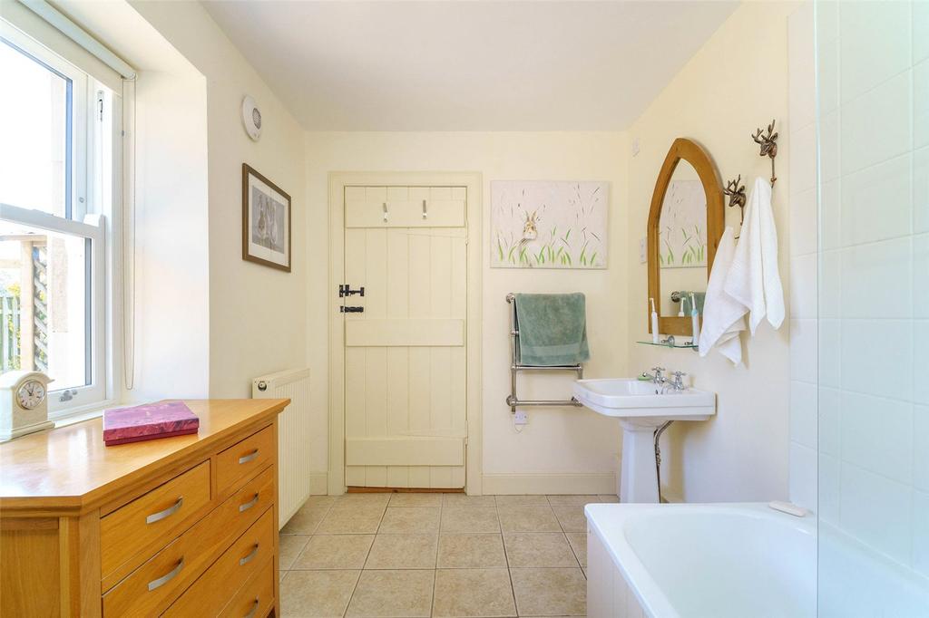 Master En-Suite