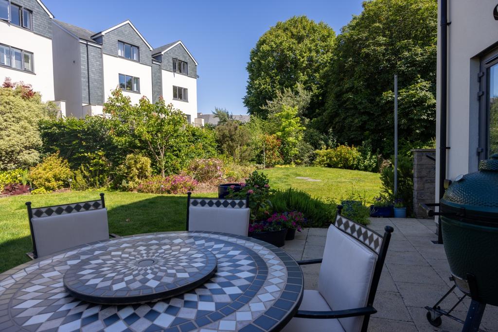 20 - 22 Sharkham Drive