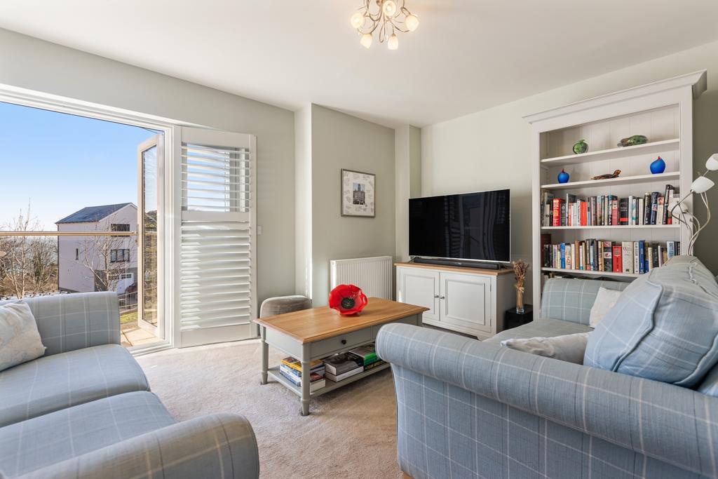 A09 - 22 Sharkham Drive Brixham - 250206