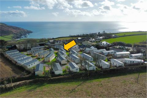 2 bedroom lodge for sale, Boswinger, St. Austell PL26