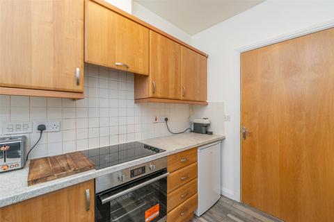 5b/16 Loaning Road, Edinburgh, EH7 6JE