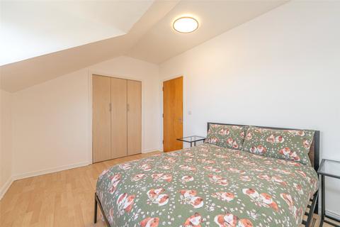 5b/16 Loaning Road, Edinburgh, EH7 6JE