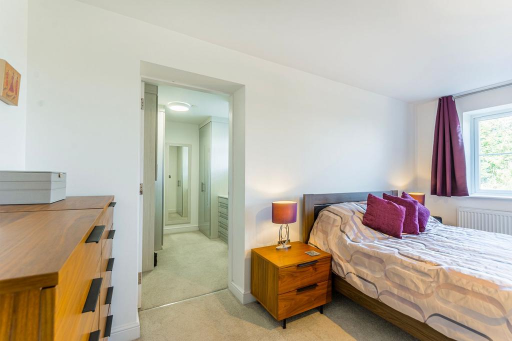 Principal bedroom