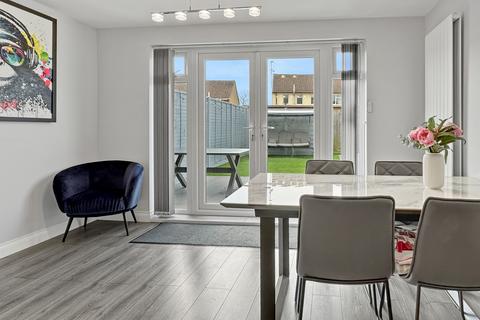 87 Old Forge Way, Sawston, Cambridge, CB22 3BZ