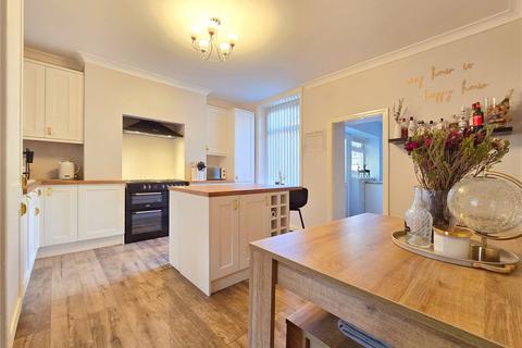 3 bedroom terraced house for sale, Woodcroft Street, Rawtenstall, Rossendale, BB4