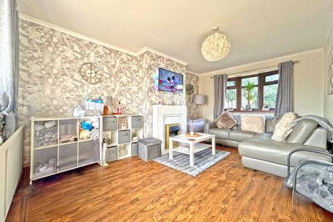 3 bedroom semi-detached house for sale, Broadwaters Avenue, Wednesbury