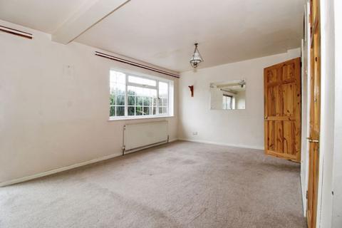 4 bedroom detached house for sale, Greenway, Aldridge, WS9 8XE