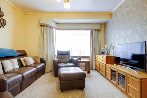 3 bedroom terraced house for sale, The Hatch, Enfield