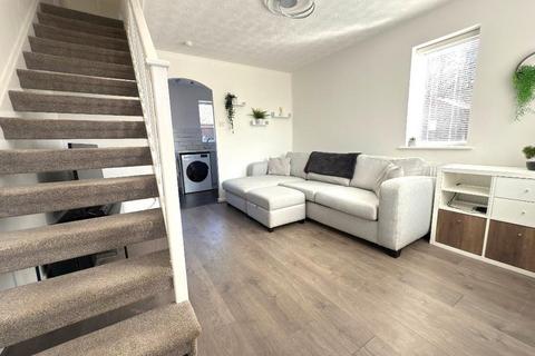 41 Elveden Close, Luton, LU2 7FF