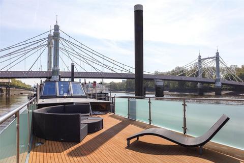 undefined, Cadogan Pier, Chelsea Embankment, London, SW3