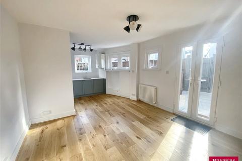 2 bedroom end of terrace house for sale, Alston Road, Barnet, EN5