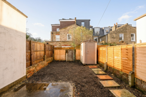 2 bedroom terraced house for sale, Newton Road, London SW19
