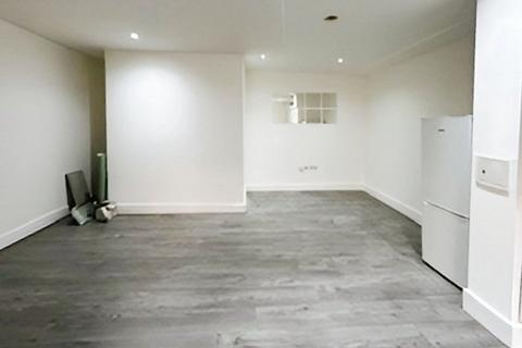 2 bedroom apartment for sale, High Road, Ilford IG1