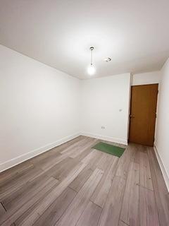 2 bedroom apartment for sale, High Road, Ilford IG1
